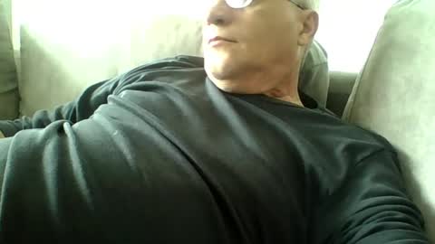 lovetightass online show from 04-18-26, 12:20