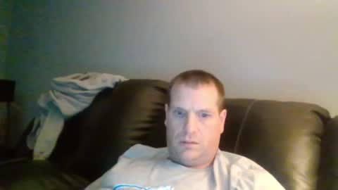 Snapshot of lovetocum37 chatting on 02-24-25, 03:55 lovetocum37 online show from 02-24-25, 03:55