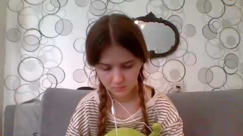 Katie online show from 07-28-26, 11:17