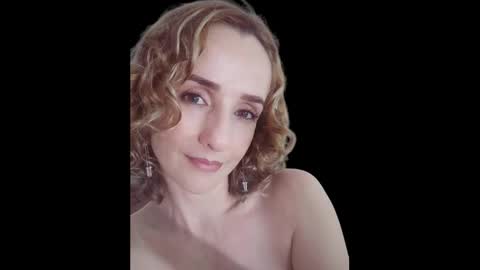 Snapshot of loving__lily chatting on 03-08-25, 08:14 loving  online show from 03-08-25, 08:14