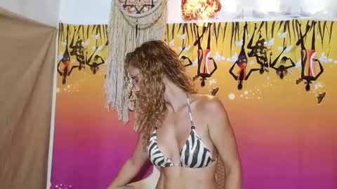 Snapshot of loving__lily chatting on 10-11-25, 05:22 loving  online show from 10-11-25, 05:22
