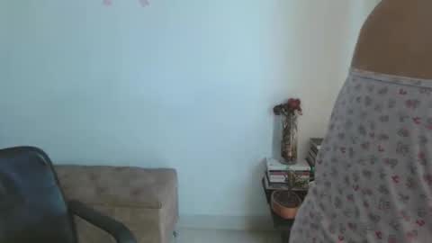 loving  online show from 11-11-25, 05:24