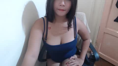 Snapshot of loving_ellah19 chatting on 10-03-25, 03:53 loving_ellah19 online show from 10-03-25, 03:53