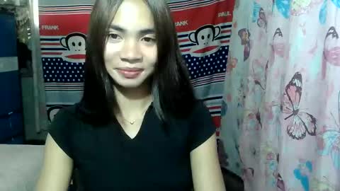 Snapshot of loving_rhean chatting on 06-07-26, 01:21 loving_rhean online show from 06-07-26, 01:21