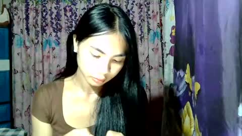 Snapshot of loving_rhean chatting on 07-18-26, 02:10 loving_rhean online show from 07-18-26, 02:10