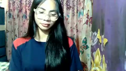 Snapshot of loving_rhean chatting on 07-24-26, 03:26 loving_rhean online show from 07-24-26, 03:26
