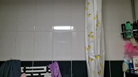 Antonia online show from 11-25-25, 07:52