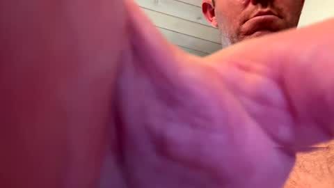 Snapshot of lovinreach chatting on 10-04-25, 10:08 lovinreach online show from 10-04-25, 10:08