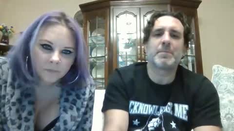 lovleybutwild online show from 11-29-25, 11:41