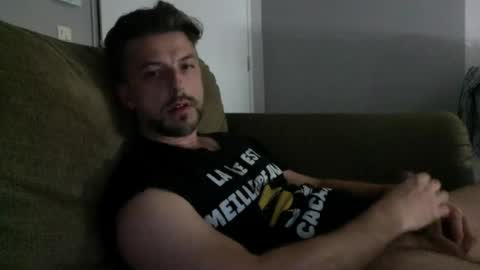Snapshot of lpolo22 chatting on 06-15-26, 09:39 Sexy Hot Hairy Man online show from 06-15-26, 09:39