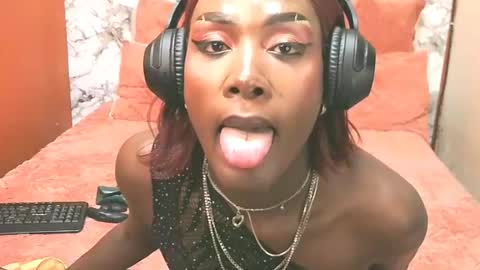 lsnnickykhanyile online show from 07-08-26, 11:31