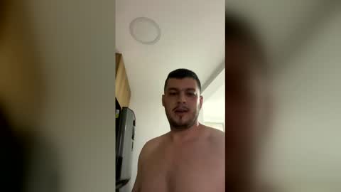 Snapshot of lu581764 chatting on 02-08-26, 11:46 lu581764 online show from 02-08-26, 11:46