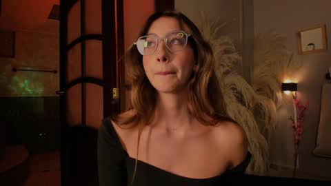  ---Goys incredible photographs online show from 01-28-25, 06:39