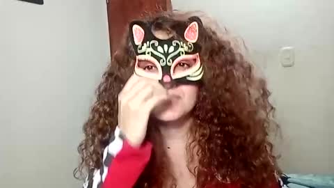 Snapshot of luana363 chatting on 02-06-25, 02:22 luana363 online show from 02-06-25, 02:22