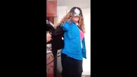 Snapshot of luana363 chatting on 12-16-25, 09:42 luana363 online show from 12-16-25, 09:42