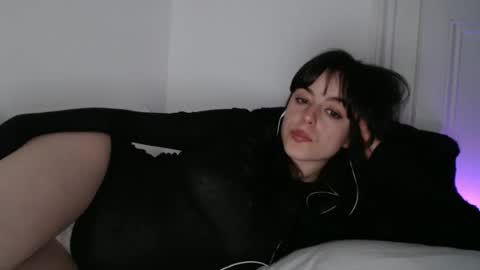 Snapshot of luana789 chatting on 05-17-26, 09:33 luana online show from 05-17-26, 09:33