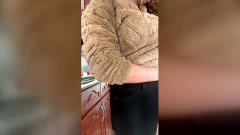 Snapshot of luana_winner chatting on 12-14-25, 08:02 luana_winner online show from 12-14-25, 08:02