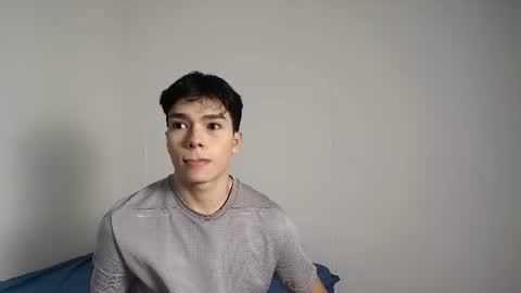 Snapshot of luandy_1 chatting on 06-18-26, 12:31 luandy_1 online show from 06-18-26, 12:31