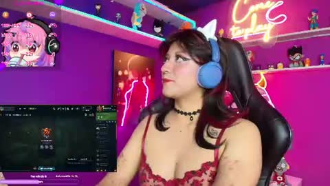 Snapshot of luaneter chatting on 07-14-26, 03:18 Luan online show from 07-14-26, 03:18