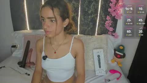 luany_moon online show from 07-26-26, 03:47