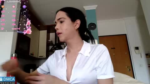 luara_ online show from 05-21-26, 02:13