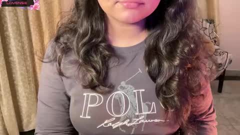 Snapshot of lubna_07 chatting on 01-15-26, 03:05 slow poison online show from 01-15-26, 03:05