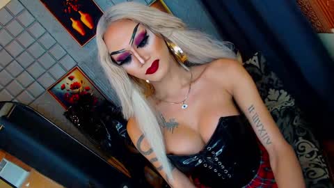Snapshot of lubottarrah chatting on 12-09-24, 11:56 DEMONYETA LA TARRAH online show from 12-09-24, 11:56