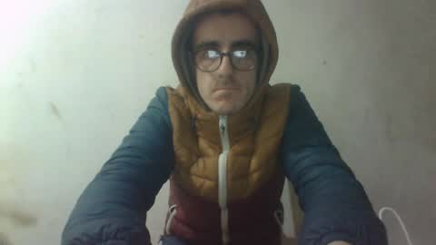 Snapshot of luc45_showtime chatting on 07-14-26, 07:24 LuC45 Showtime online show from 07-14-26, 07:24