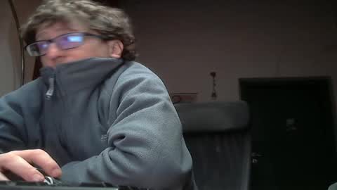 Snapshot of luca78_78 chatting on 02-08-26, 09:45 luca78 online show from 02-08-26, 09:45