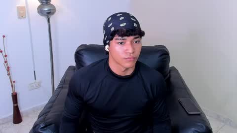 luca_mashle online show from 05-26-26, 03:13