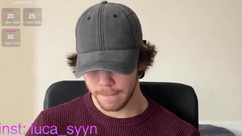 Snapshot of luca_syn chatting on 10-23-25, 08:02 Luca S online show from 10-23-25, 08:02