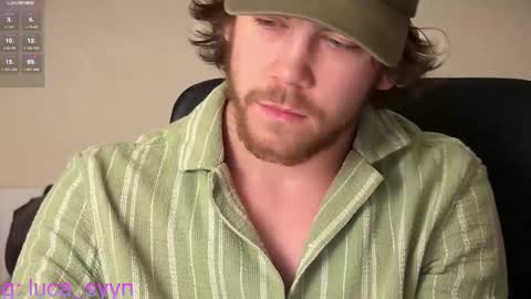 Snapshot of luca_syn chatting on 11-17-25, 07:19 Luca S online show from 11-17-25, 07:19