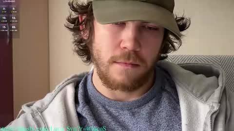 Snapshot of luca_syn chatting on 11-24-25, 10:48 Luca S online show from 11-24-25, 10:48