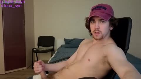 Snapshot of luca_syn chatting on 02-11-26, 06:57 Luca S online show from 02-11-26, 06:57