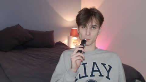 Snapshot of lucacharm chatting on 01-15-25, 11:40 lucacharm online show from 01-15-25, 11:40