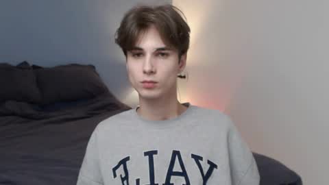 Snapshot of lucacharm chatting on 02-16-25, 05:15 lucacharm online show from 02-16-25, 05:15