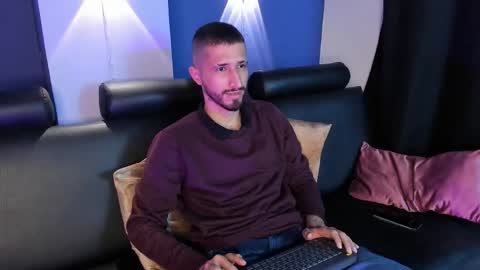 Lucas online show from 02-04-26, 03:01