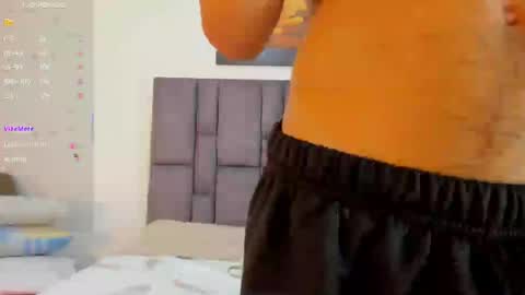 lucas_cruz1 online show from 07-08-26, 03:11