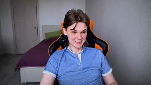 Lucas Gill online show from 03-05-25, 05:29