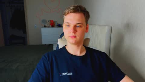 Lucas Gill online show from 01-18-26, 01:20