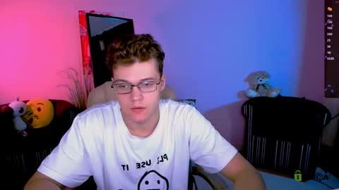 lucas_long_ online show from 10-16-25, 05:19