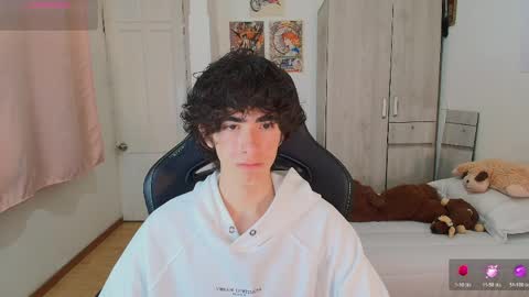 lucas_xo online show from 05-22-26, 05:47