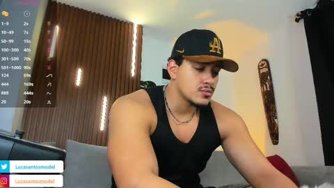 Snapshot of lucasanto_ chatting on 04-30-26, 04:41 LUCA SANTOS online show from 04-30-26, 04:41