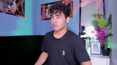 Snapshot of lucascarterr chatting on 10-28-25, 05:22 lucascarterr online show from 10-28-25, 05:22