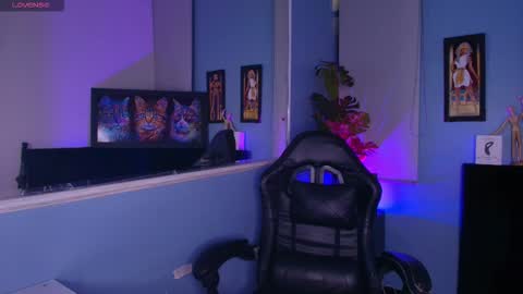 Snapshot of lucascarterr chatting on 11-04-25, 04:00 lucascarterr online show from 11-04-25, 04:00