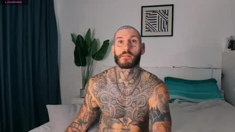 lucasexclusive online show from 06-25-26, 05:34