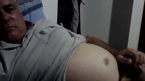 Snapshot of lucasgody chatting on 11-01-25, 09:50 lucas online show from 11-01-25, 09:50