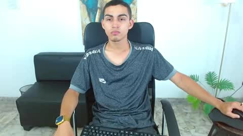 Lucas online show from 03-26-26, 07:30