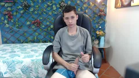 LucassSmith11 online show from 04-20-26, 07:04