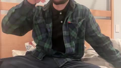 Snapshot of lucca_d123 chatting on 12-20-25, 09:05 lucca_d123 online show from 12-20-25, 09:05